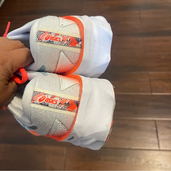 Asics Novablast 2 Womens 9 Shoes White Running Sneaker Gym Athletic 1012B152 - Picture 6 of 13